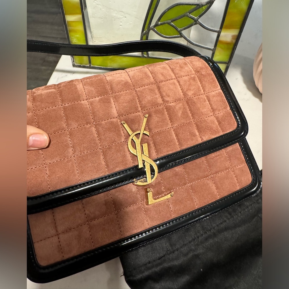 SALE🍒🤍 SAINT LAURENT solferino medium quilted suede and spazzolato leather bag 🤍 - Picture 14 of 16